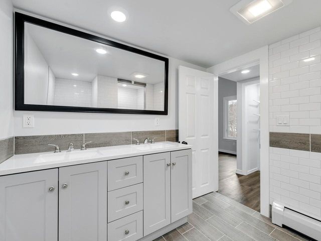 360 East Montpelier Road, Barre Town, VT 05641