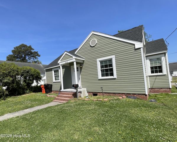 1016 Cedar Street, Elizabeth City, NC 27909