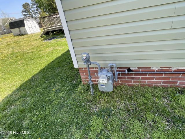 1016 Cedar Street, Elizabeth City, NC 27909