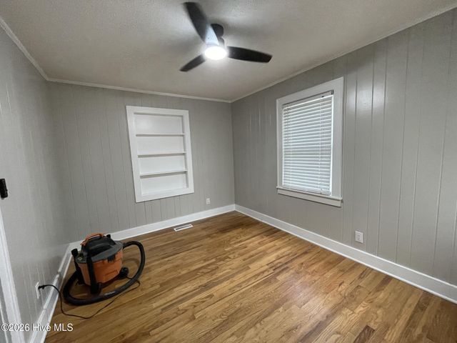 1016 Cedar Street, Elizabeth City, NC 27909