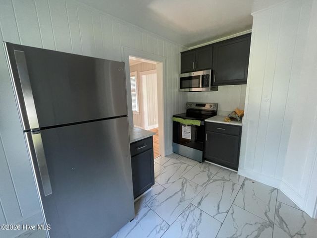 1016 Cedar Street, Elizabeth City, NC 27909