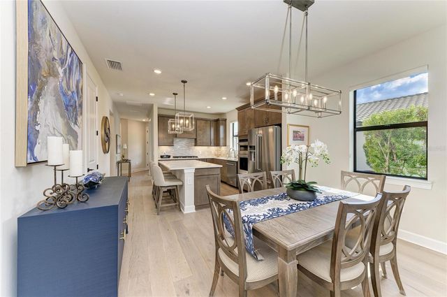 7502 SUMMERLAND COVE, Lakewood Ranch, FL 34202