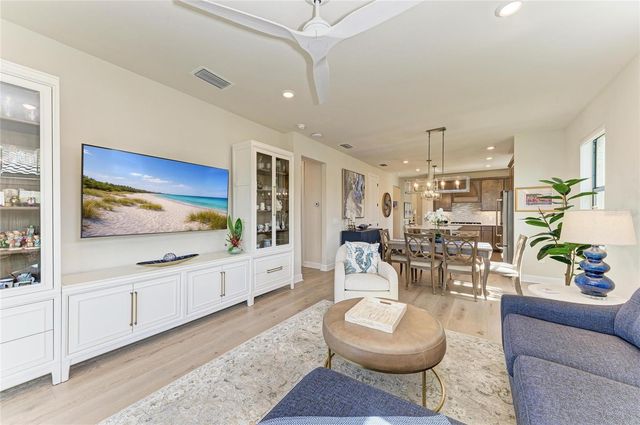 7502 SUMMERLAND COVE, Lakewood Ranch, FL 34202