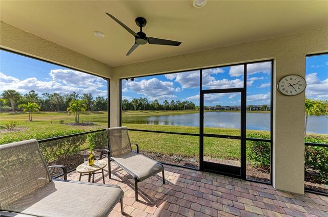 7502 SUMMERLAND COVE, Lakewood Ranch, FL 34202