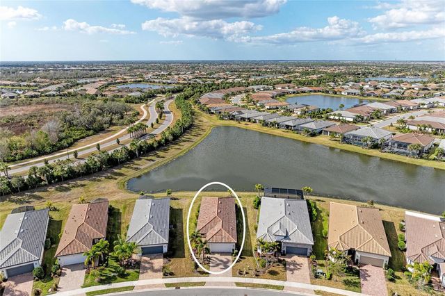 7502 SUMMERLAND COVE, Lakewood Ranch, FL 34202