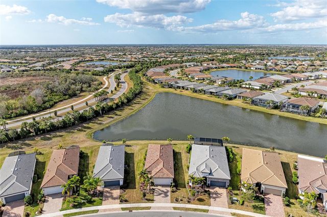 7502 SUMMERLAND COVE, Lakewood Ranch, FL 34202