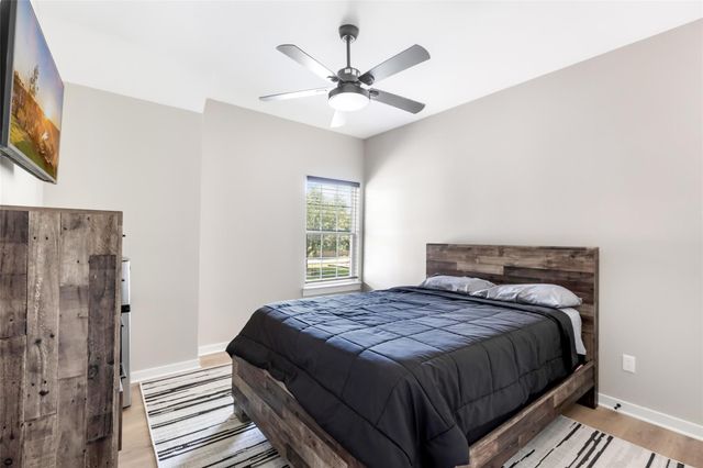 802 Thomas Avenue, Pasadena, TX 77506