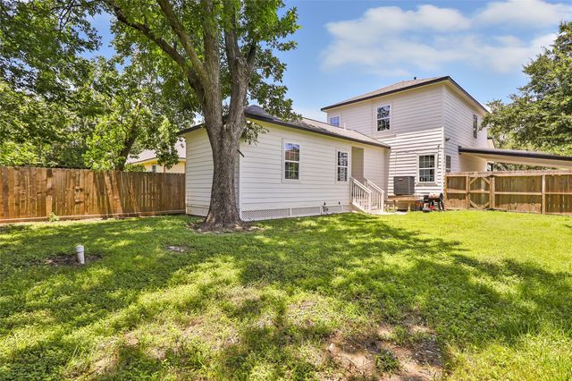 802 Thomas Avenue, Pasadena, TX 77506