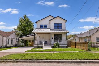 802 Thomas Avenue, Pasadena, TX 77506