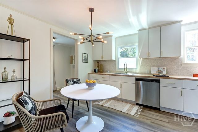 1911 Greenwood Street, Savannah, GA 31404