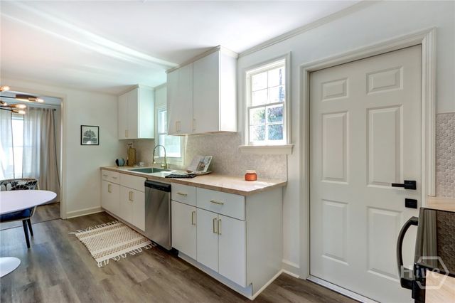1911 Greenwood Street, Savannah, GA 31404
