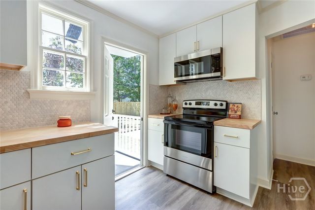 1911 Greenwood Street, Savannah, GA 31404
