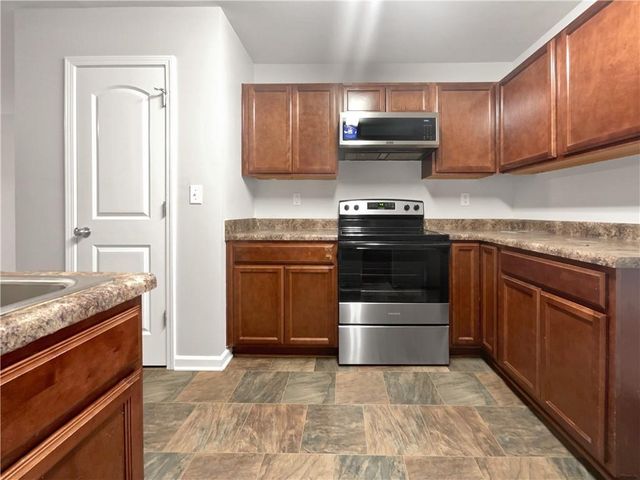 6247 Ellenwood Drive, Rex, GA 30273