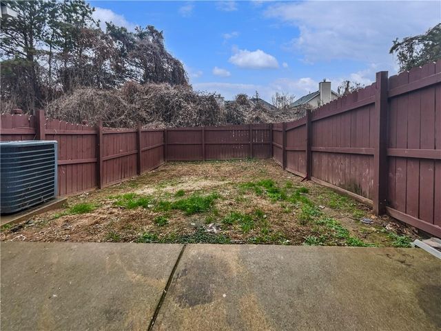 6247 Ellenwood Drive, Rex, GA 30273