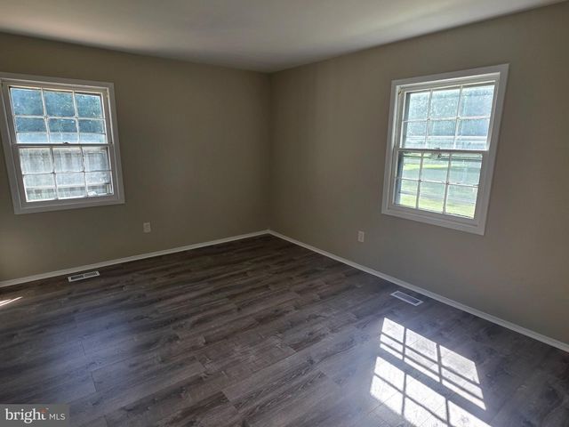 18 ROBERTS PL, Willingborough, NJ 08046