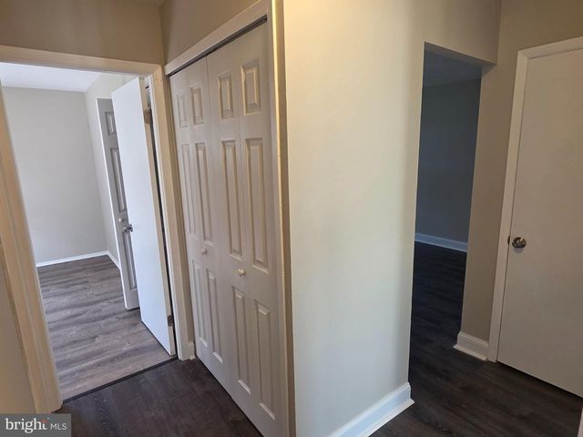 18 ROBERTS PL, Willingborough, NJ 08046