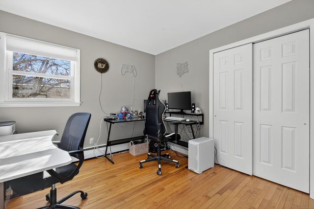 5 Robin Lane, Clinton, CT 06413