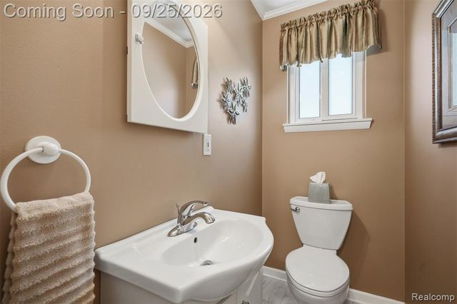 14129 Mayfield Street, Livonia, MI 48154