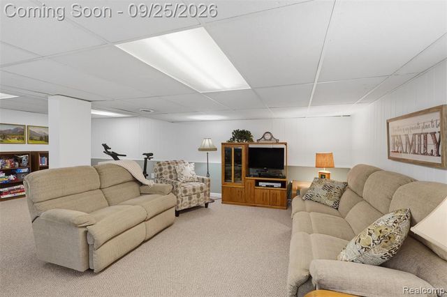 14129 Mayfield Street, Livonia, MI 48154