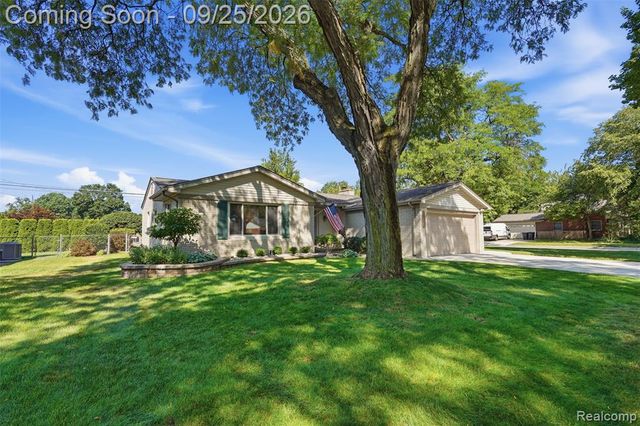 14129 Mayfield Street, Livonia, MI 48154