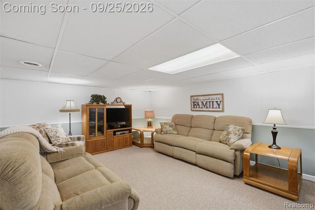 14129 Mayfield Street, Livonia, MI 48154