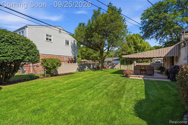 14129 Mayfield Street, Livonia, MI 48154