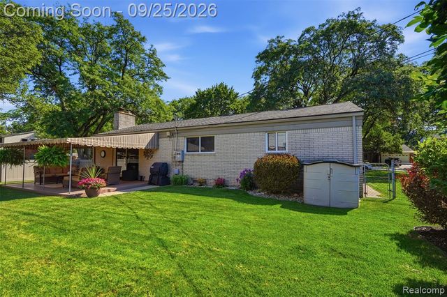 14129 Mayfield Street, Livonia, MI 48154