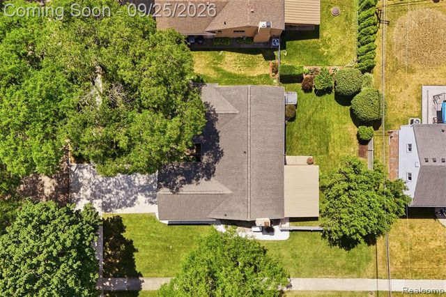 14129 Mayfield Street, Livonia, MI 48154