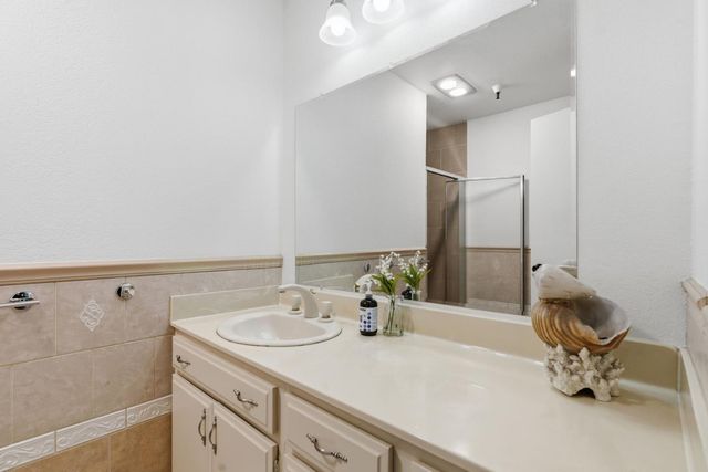 453 Alberto Way D155, Los Gatos, CA 95032