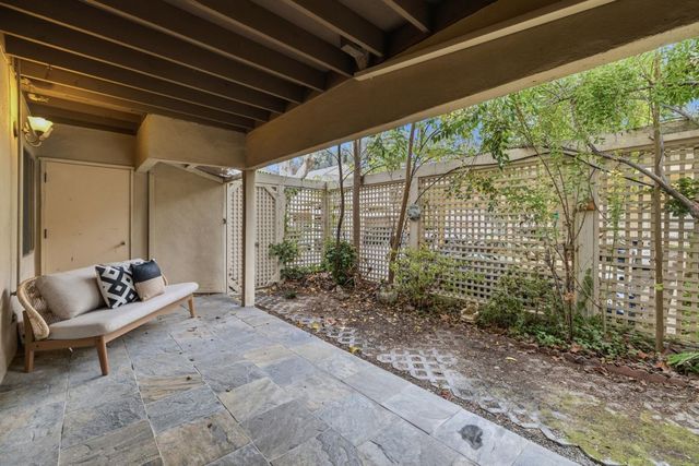 453 Alberto Way D155, Los Gatos, CA 95032