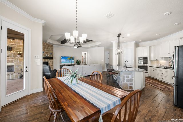 663 PRIVATE ROAD 1712, Mico, TX 78056