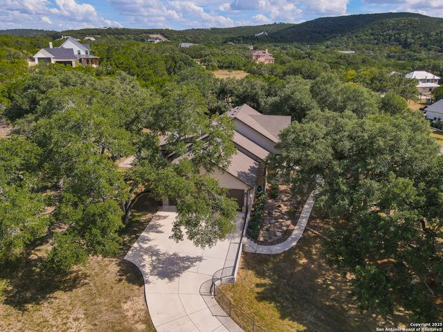 663 PRIVATE ROAD 1712, Mico, TX 78056