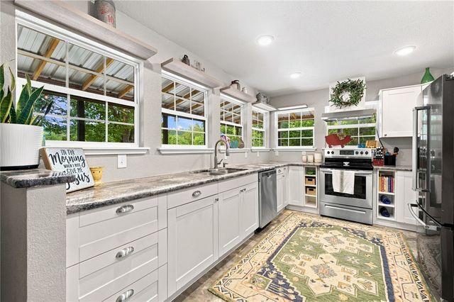 16882 Hwy 62, Prairie Grove, AR 72753