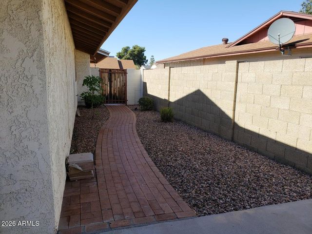 8409 N 31ST Lane, Phoenix, AZ 85051