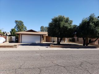 8409 N 31ST Lane, Phoenix, AZ 85051