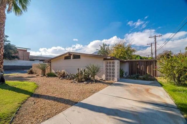 72897 Sierra Vista Drive, Palm Desert, CA 92260