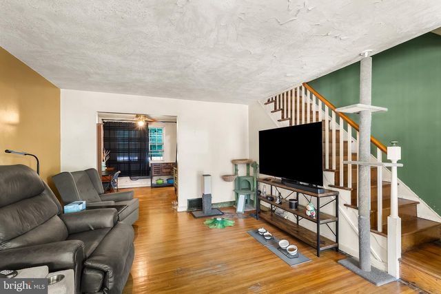 5903 NEWTOWN AVE, Philadelphia, PA 19120