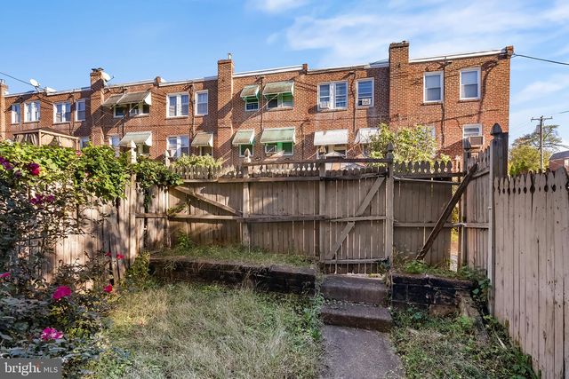 5903 NEWTOWN AVE, Philadelphia, PA 19120