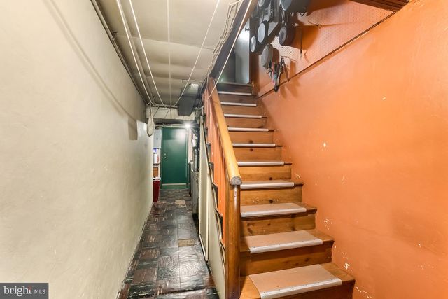 5903 NEWTOWN AVE, Philadelphia, PA 19120