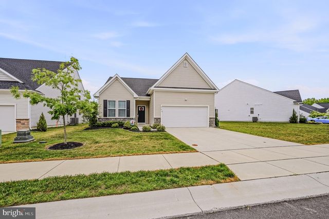 678 MAYFIELD FALLS DR, Newark, DE 19702