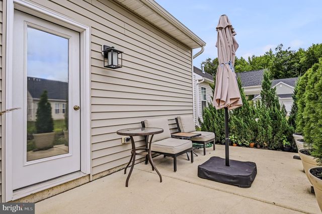 678 MAYFIELD FALLS DR, Newark, DE 19702