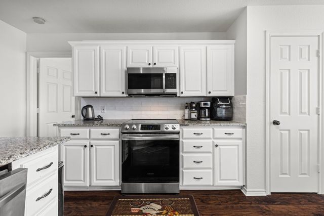 108 Horseshoe Bend, Leonard, TX 75452