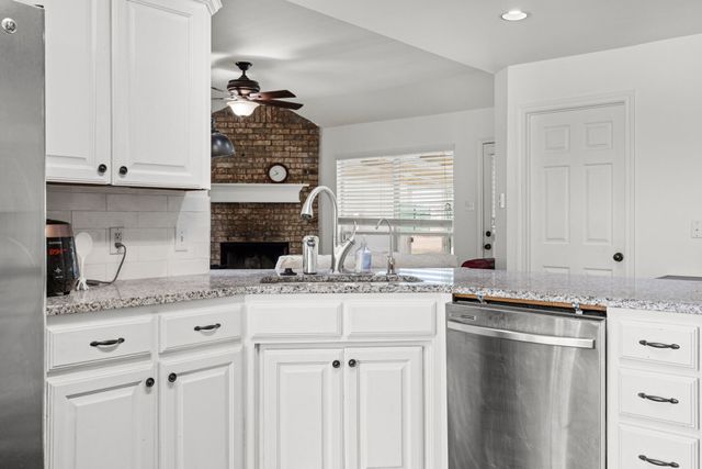 108 Horseshoe Bend, Leonard, TX 75452