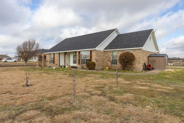 108 Horseshoe Bend, Leonard, TX 75452