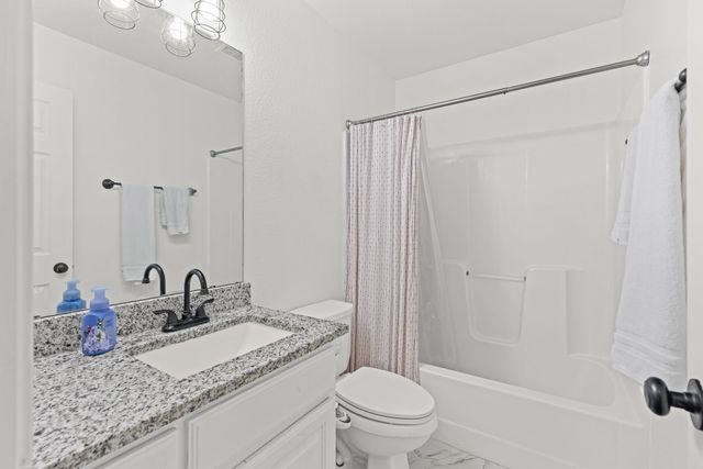 108 Horseshoe Bend, Leonard, TX 75452