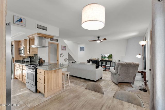 10414 N 10TH Street 1, Phoenix, AZ 85020