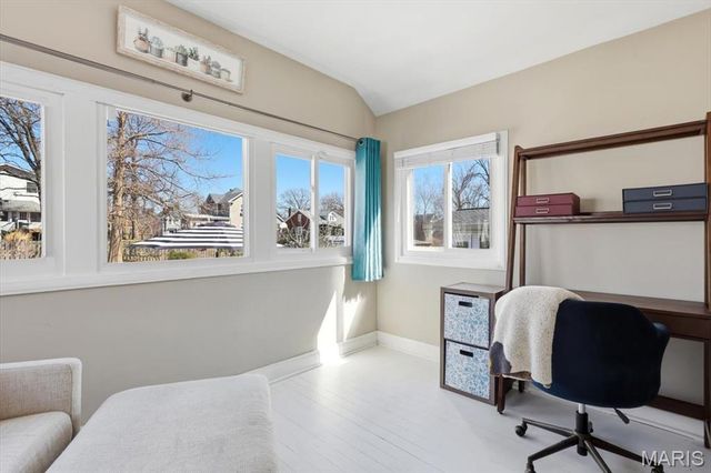 7729 Murdoch Avenue, Shrewsbury, MO 63119