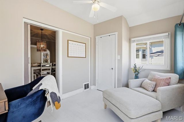 7729 Murdoch Avenue, Shrewsbury, MO 63119