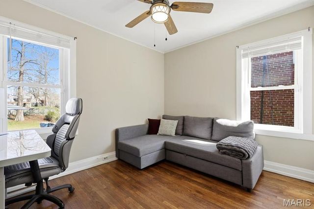 7729 Murdoch Avenue, Shrewsbury, MO 63119