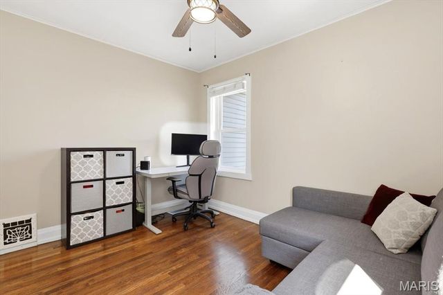 7729 Murdoch Avenue, Shrewsbury, MO 63119